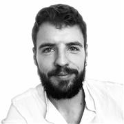 Profesional en activo en diseño gráfico y publicidad. Clases para todos los niveles, conceptos básicos y niveles avanzados.